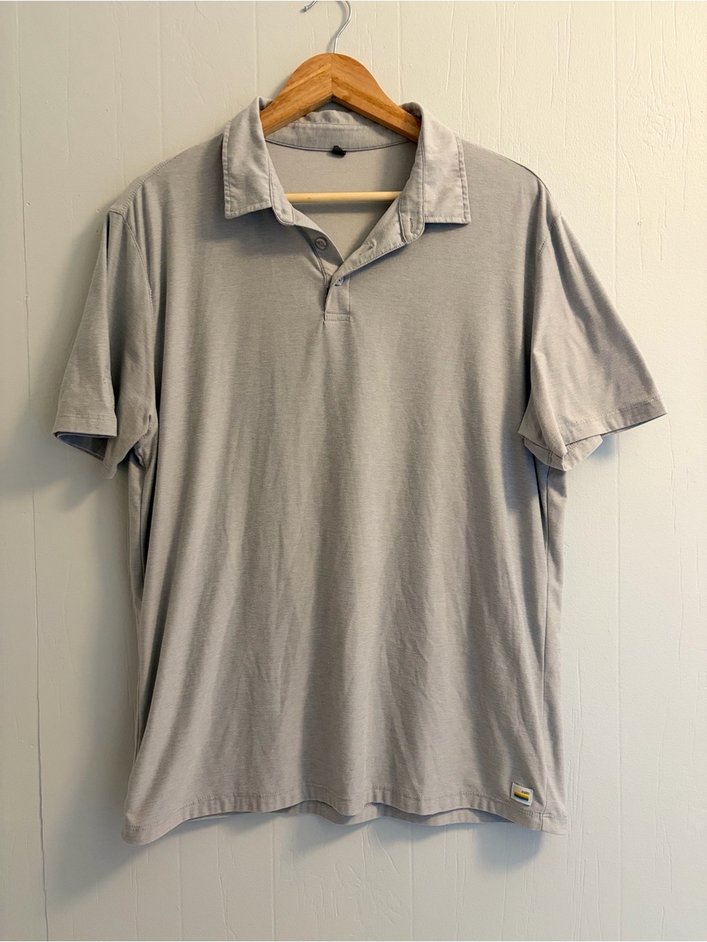 Vuori Men’s Strato Tech Polo Size L Blue Grey Performance Short Sleeve V188